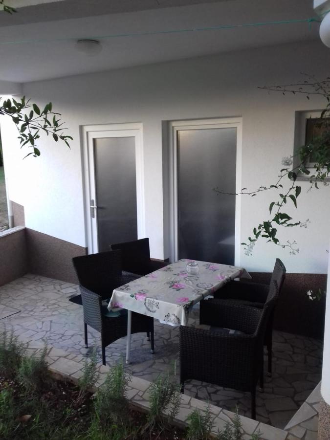 Kuca Moni Apartment Medulin Ngoại thất bức ảnh