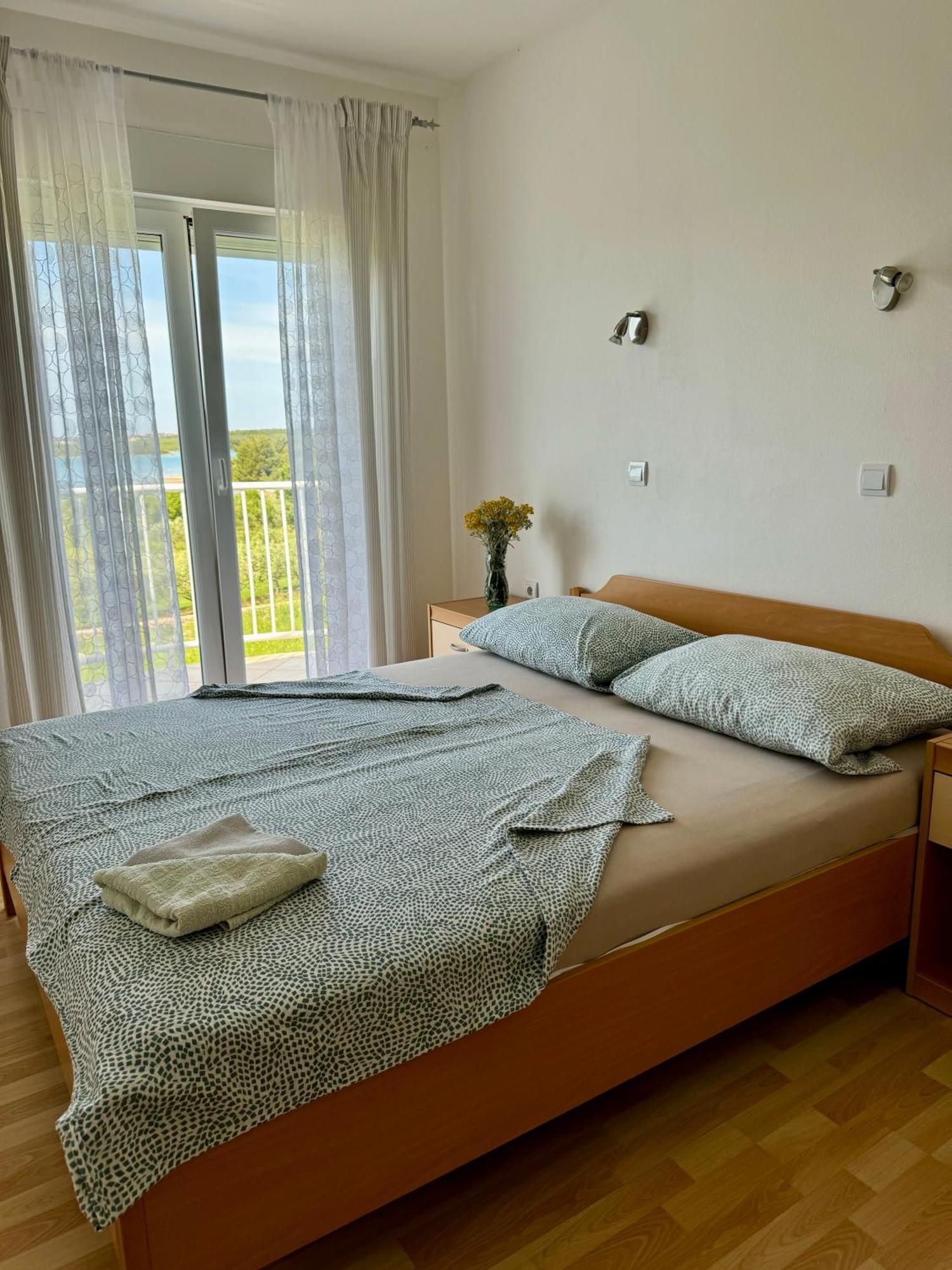 Kuca Moni Apartment Medulin Ngoại thất bức ảnh